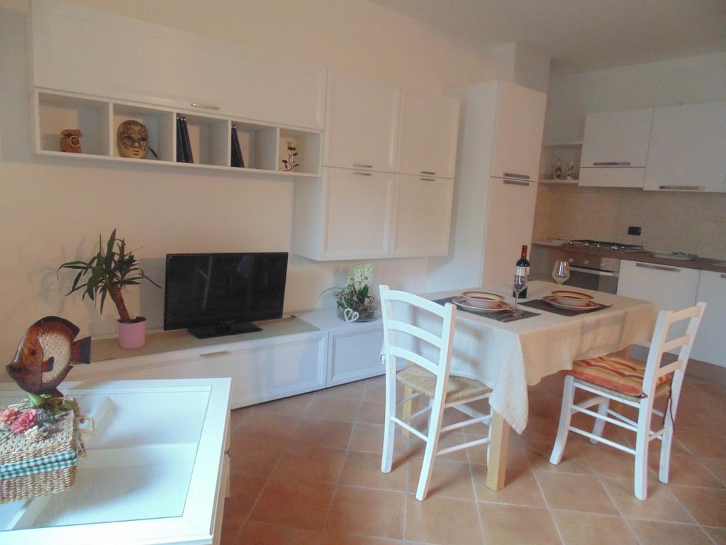 Ca Del Polset Apartment Brenzone sul Garda Phòng bức ảnh