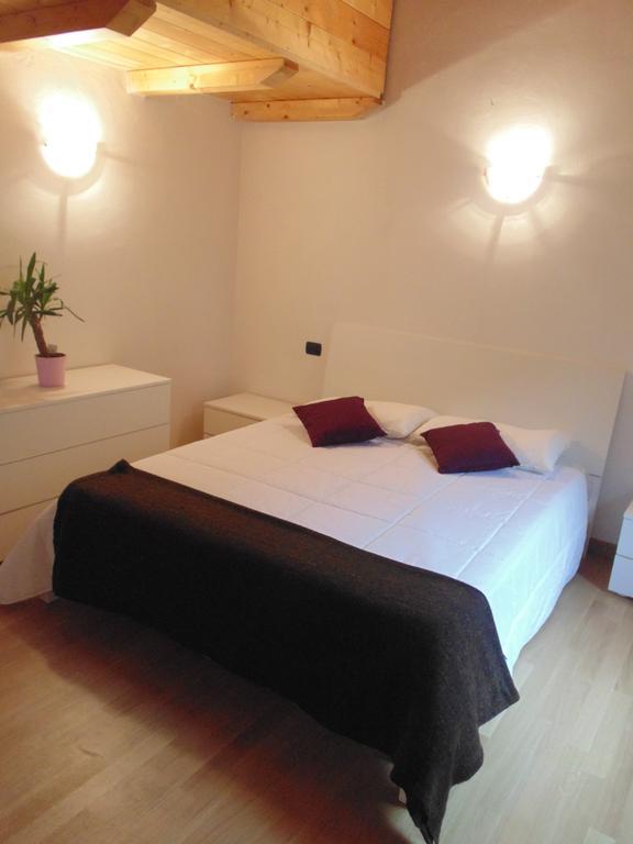 Ca Del Polset Apartment Brenzone sul Garda Phòng bức ảnh